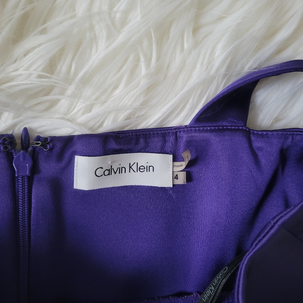 Calvin Klein Bodycon dress - Picture 4 of 8